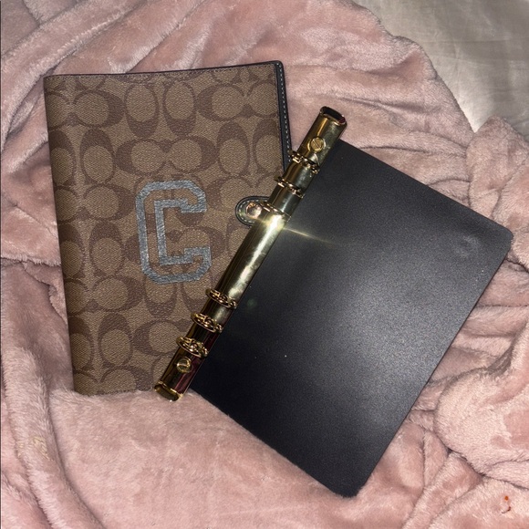 Coach Notebook with Binder Insert - Picture 1 of 6